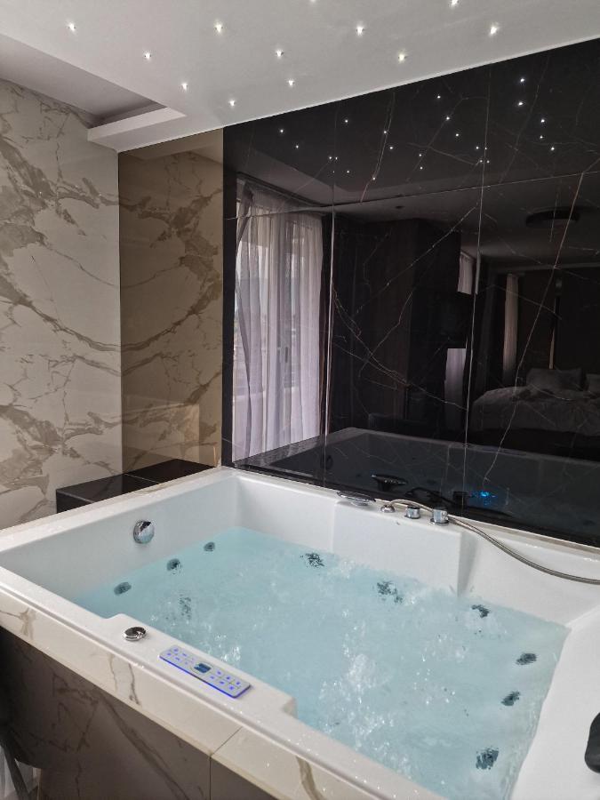 Petkov5Ki.Luxuryapartments Skopje Exteriör bild