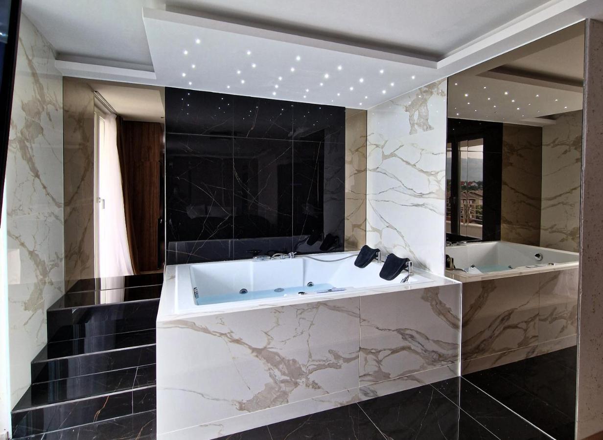 Petkov5Ki.Luxuryapartments Skopje Exteriör bild